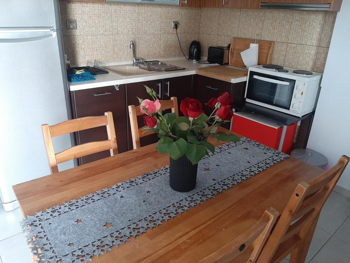 Όμορφο Διαμέρισμα- Σοφίτα Με Υπέροχη Θεα Thessaloníki Eksteriør billede